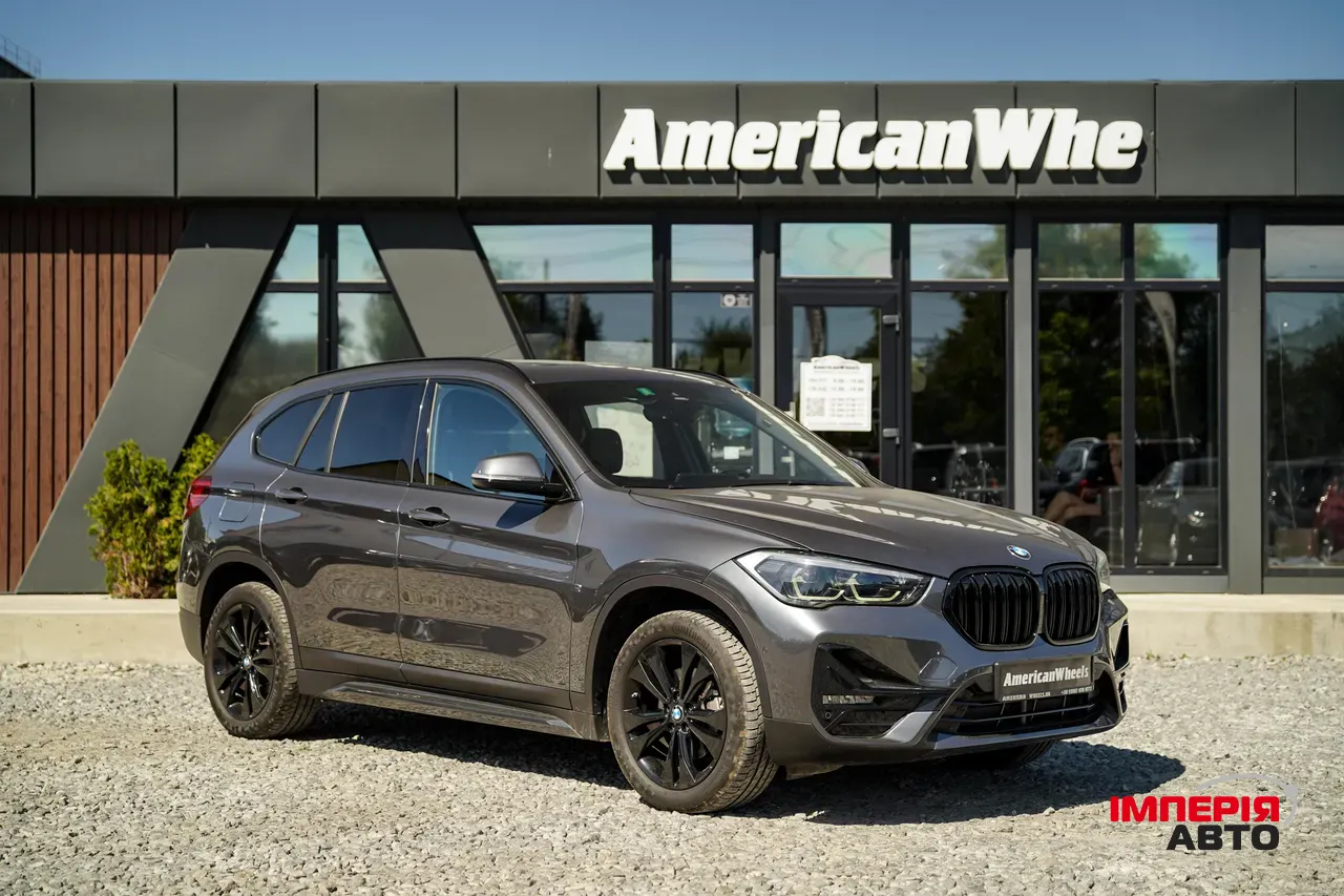 BMW X1 - фото 3