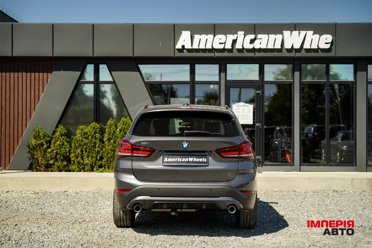 BMW X1 - фото 6