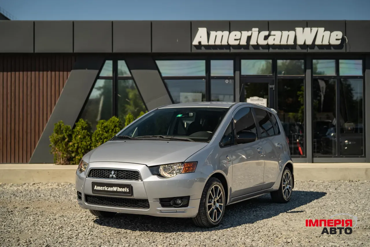 Mitsubishi Colt - фото 1