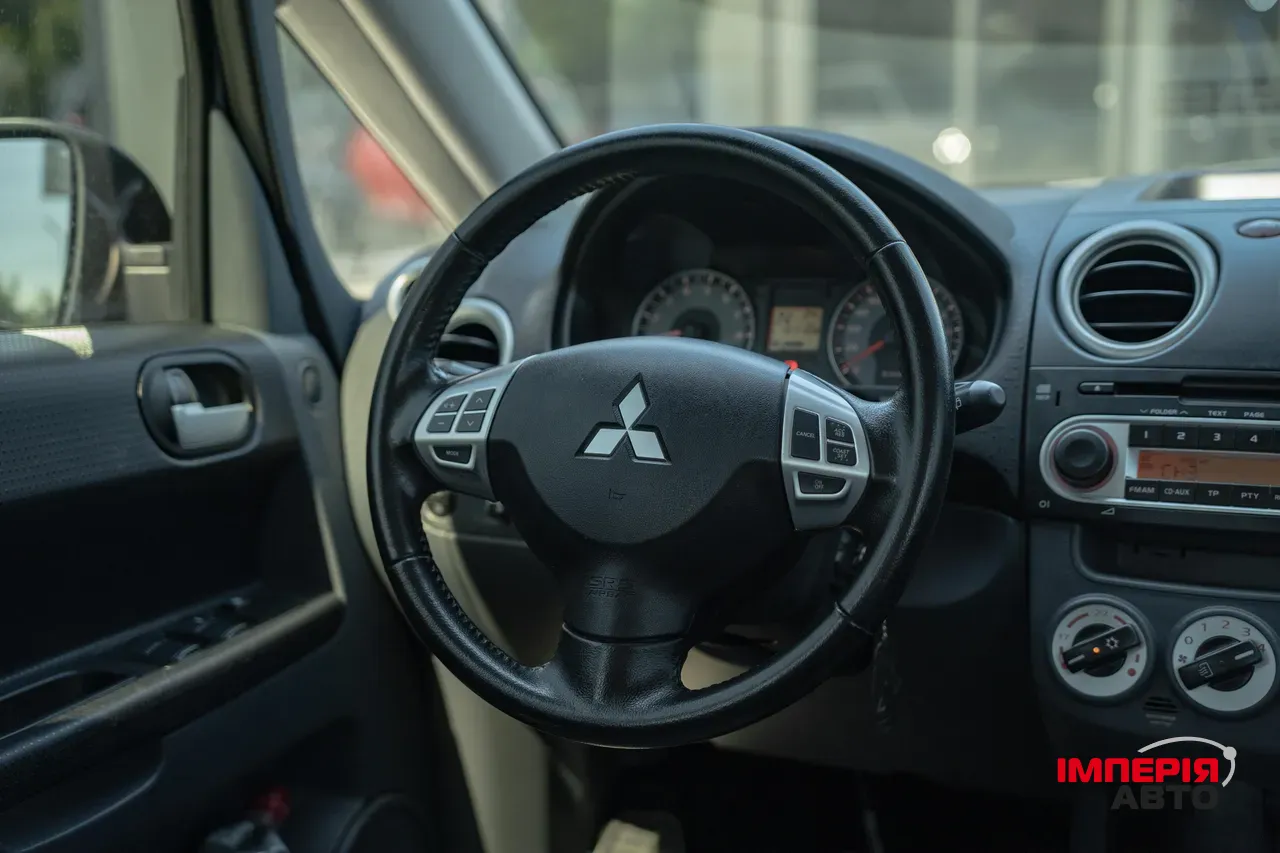 Mitsubishi Colt - фото 15