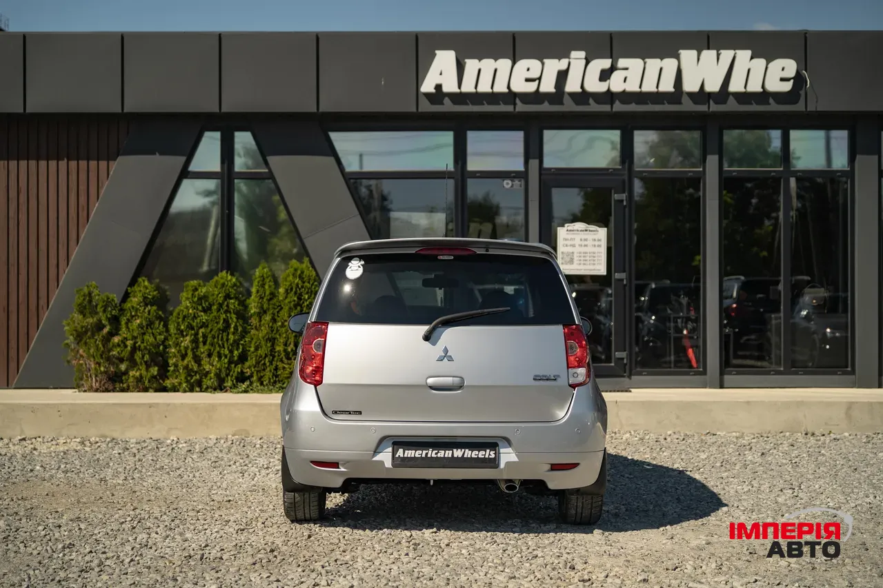 Mitsubishi Colt - фото 6