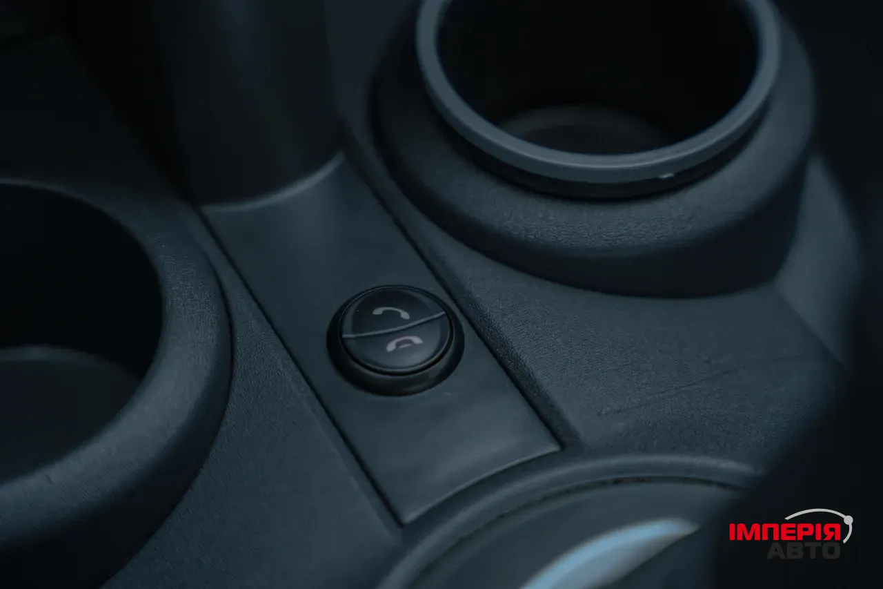 Mitsubishi Colt - фото 21