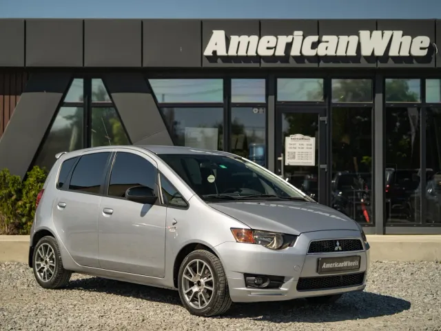 Mitsubishi Colt - фото 3