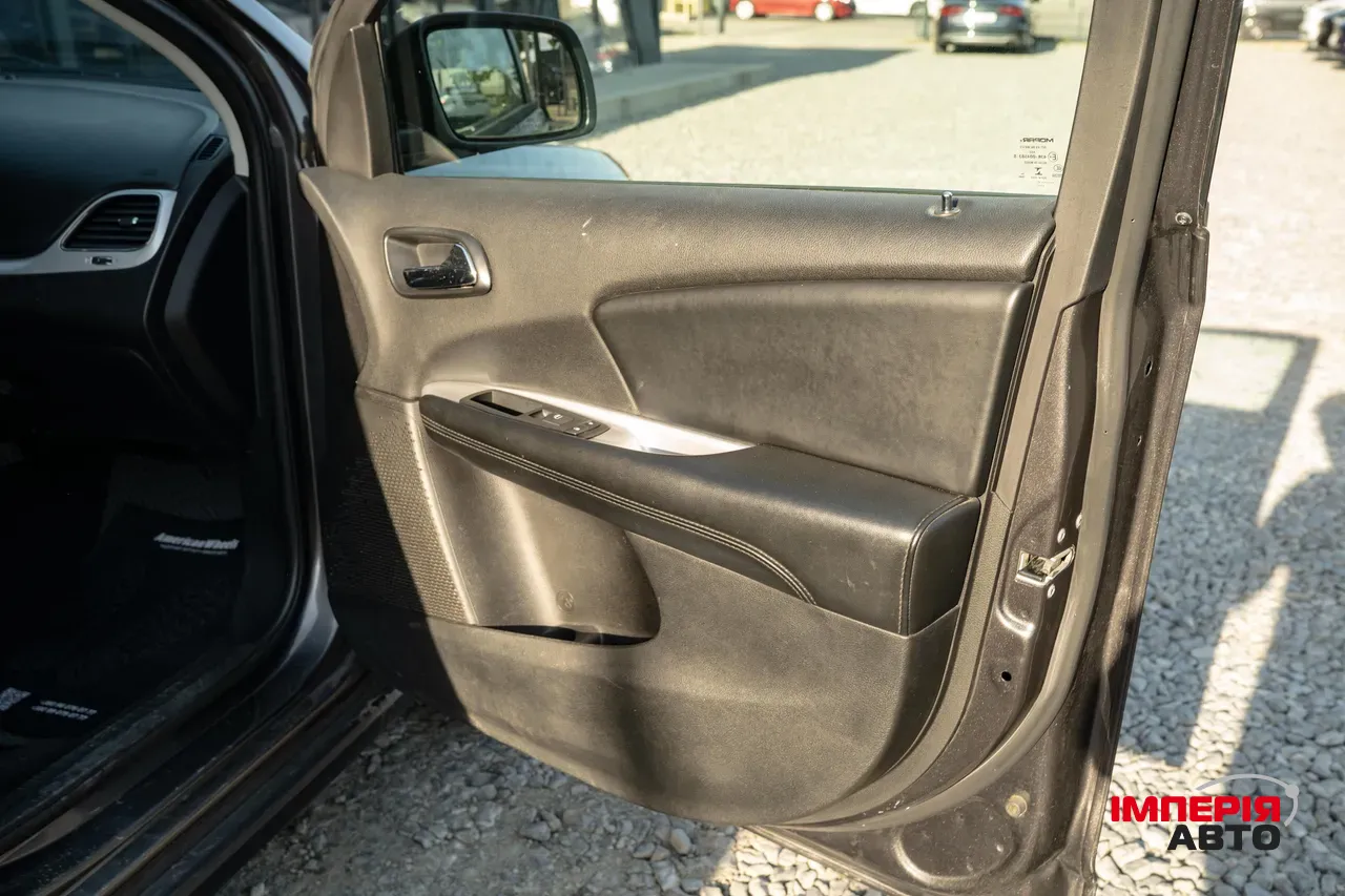 Dodge Journey - фото 30