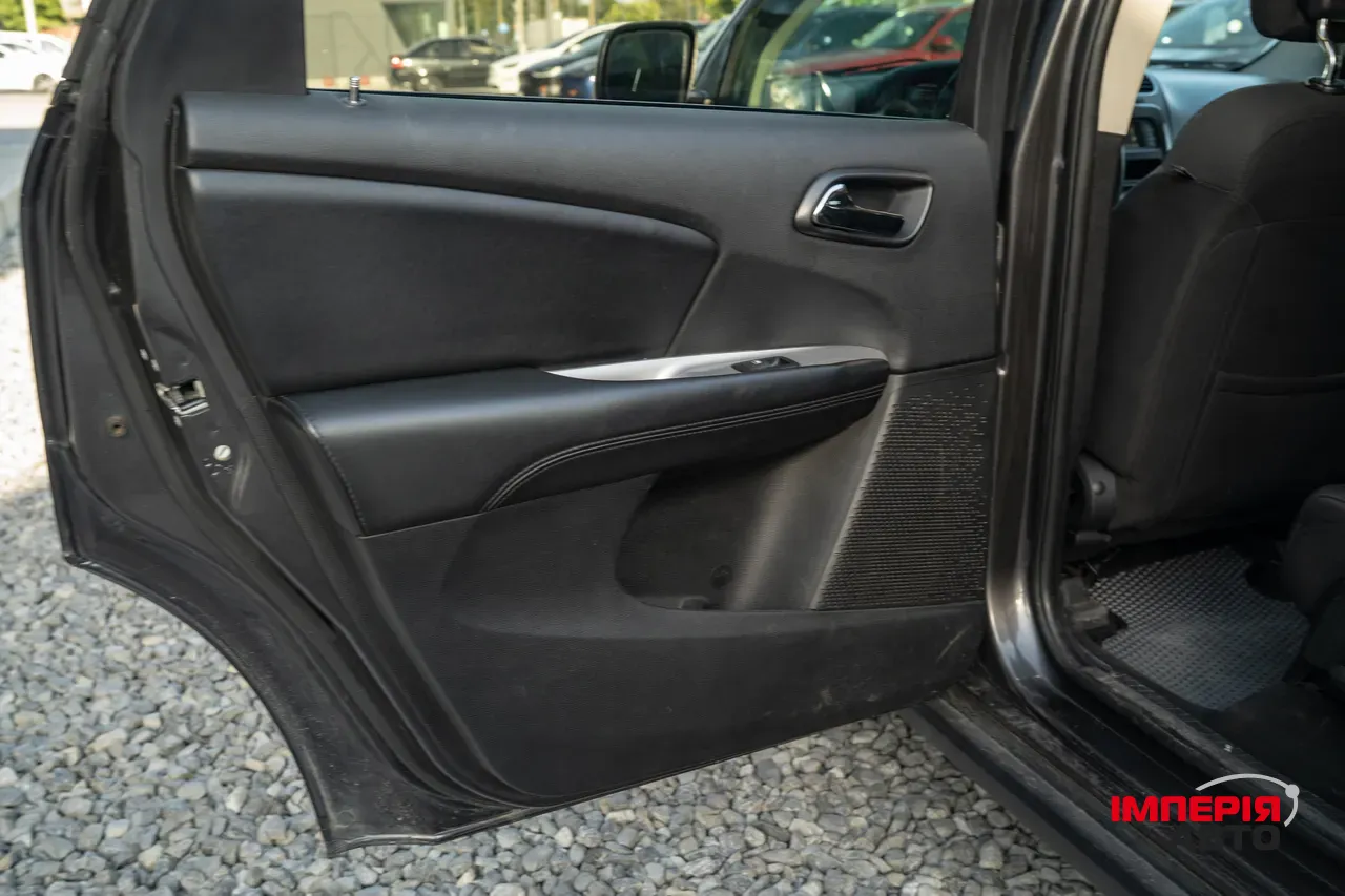 Dodge Journey - фото 31