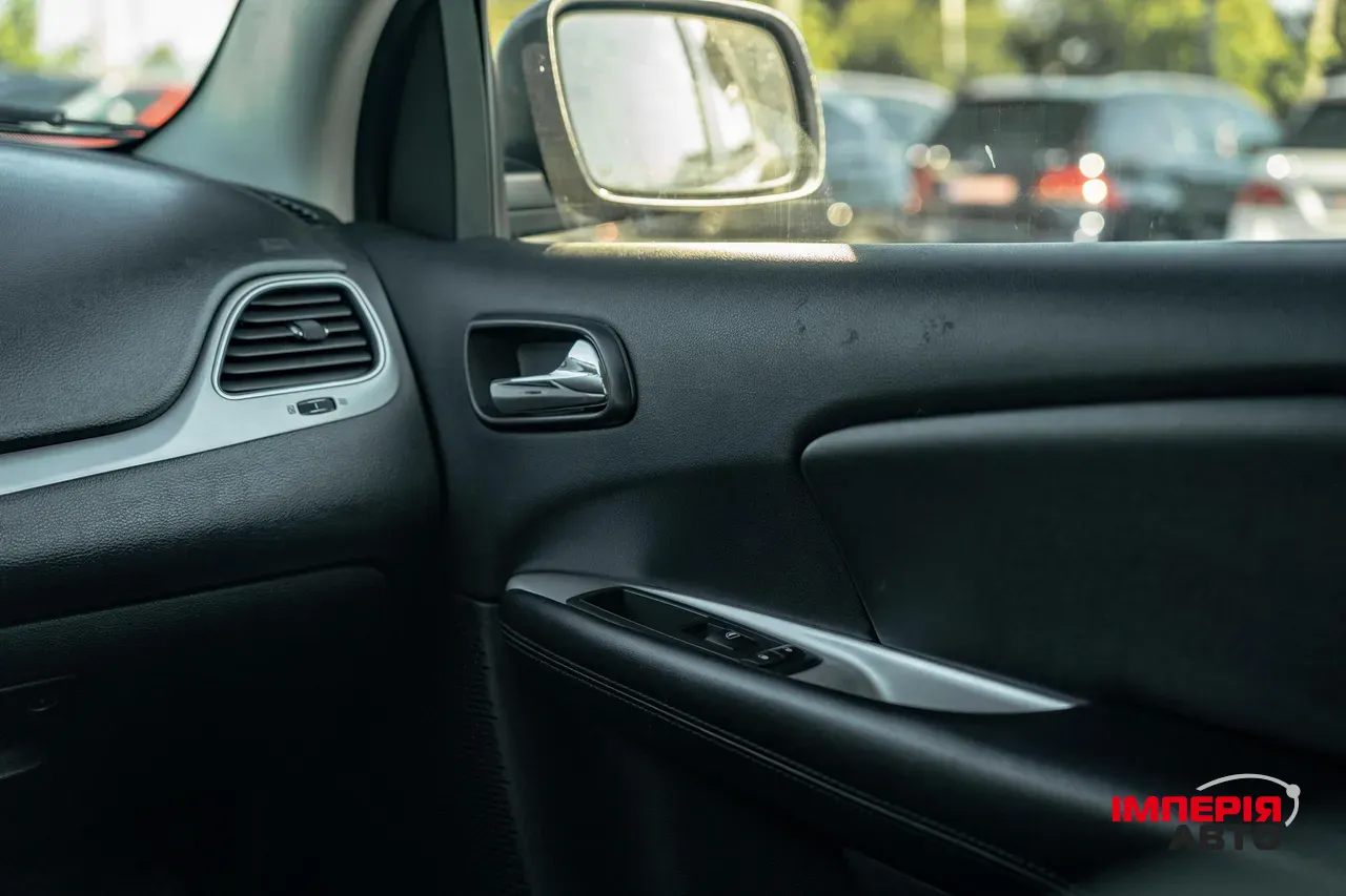 Dodge Journey - фото 25