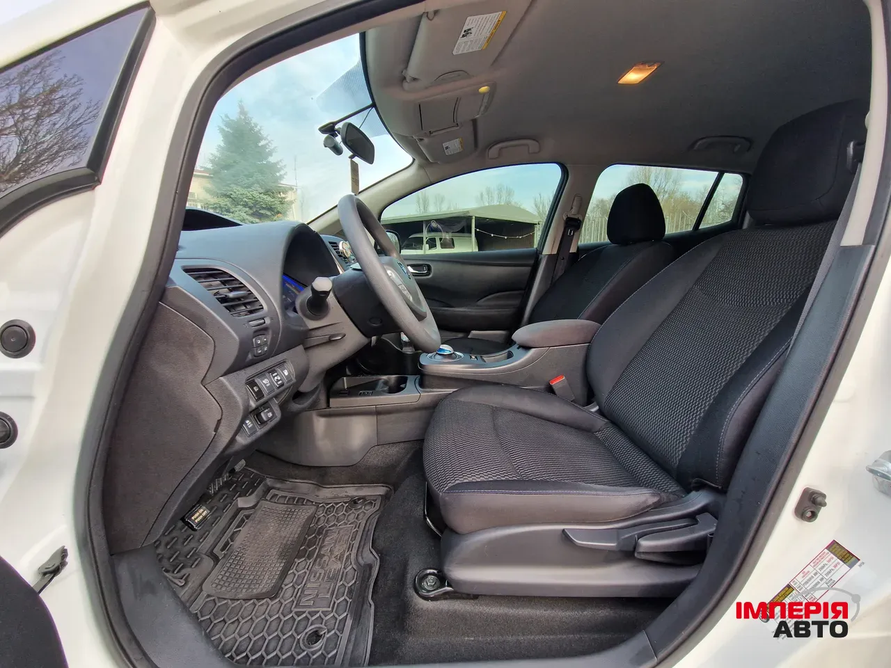 Nissan Leaf - фото 14