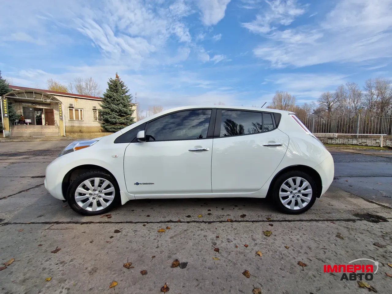 Nissan Leaf - фото 7