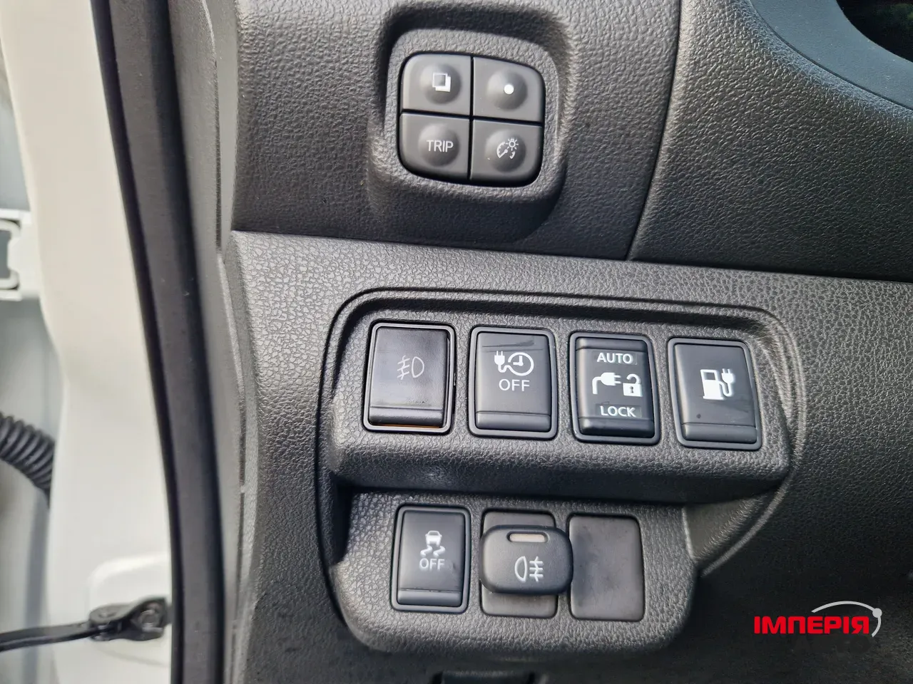 Nissan Leaf - фото 17