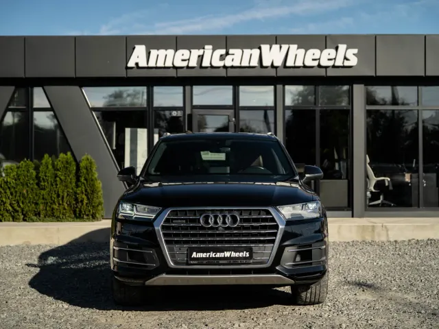 Audi Q7 - фото 2