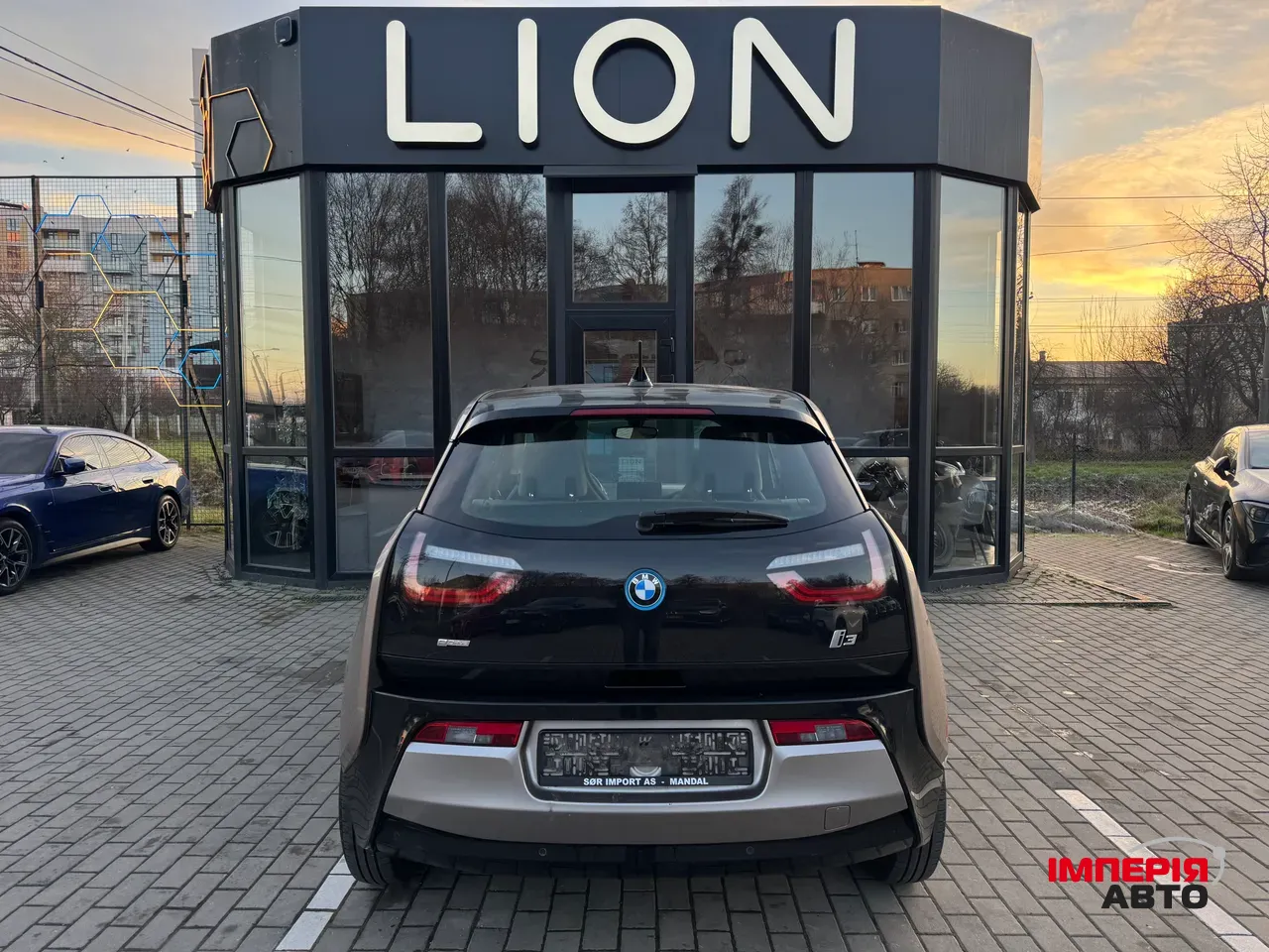 BMW i3 - фото 6