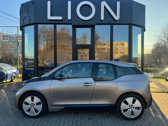 BMW i3 - фото 5