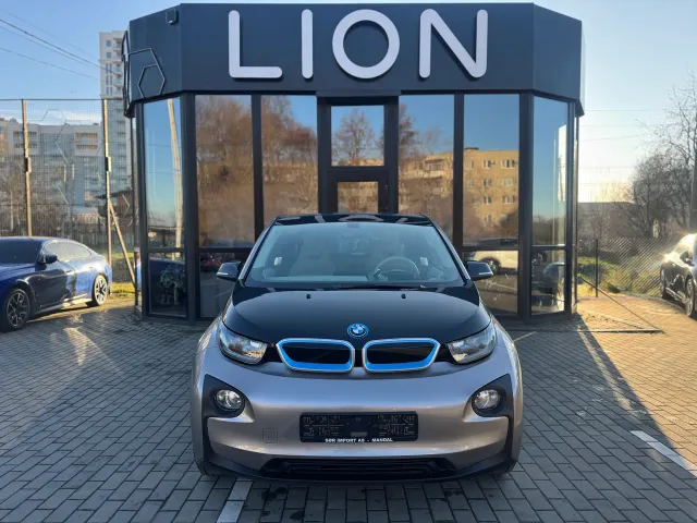 BMW i3 - фото 2