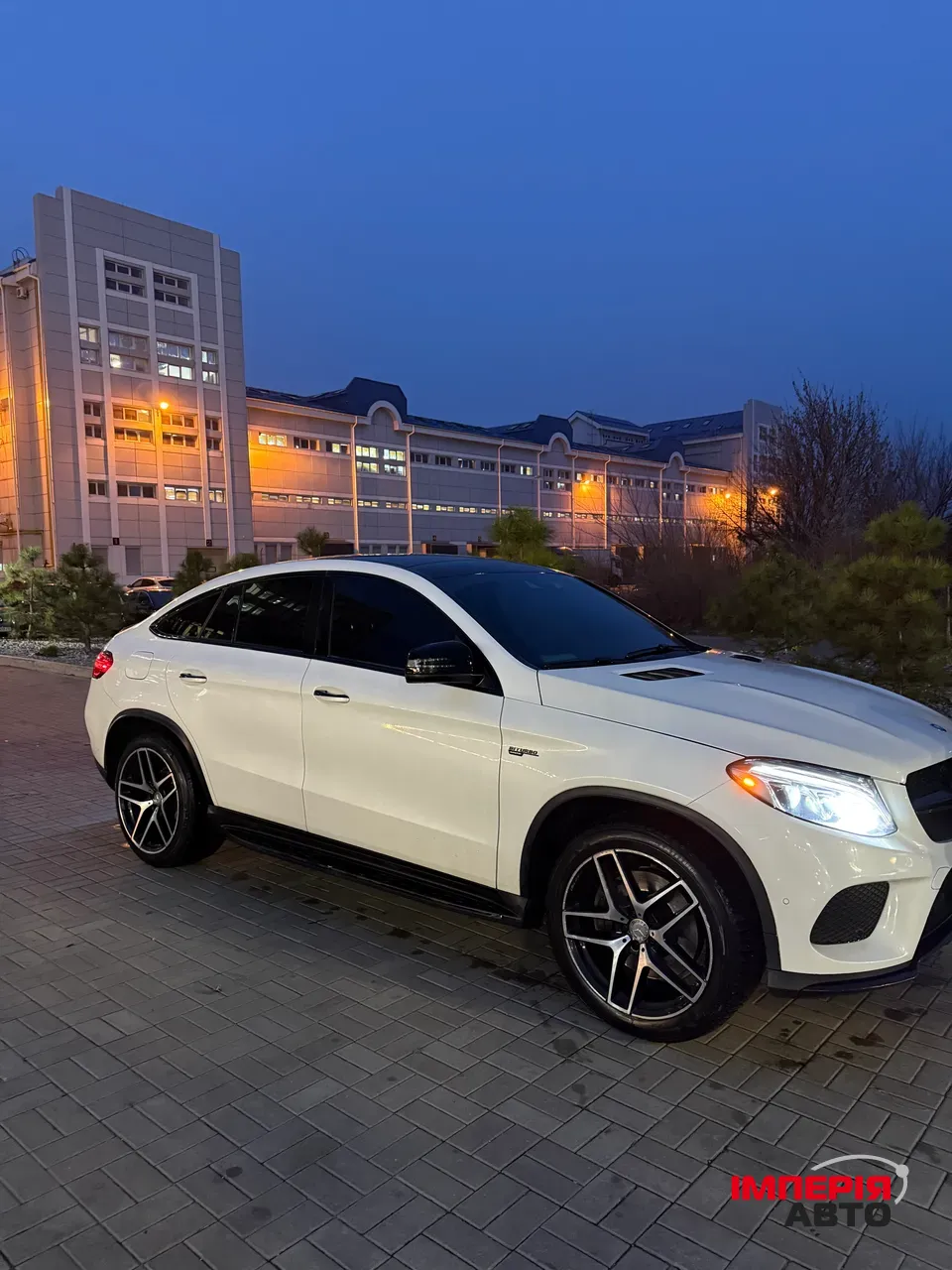 Mercedes-Benz GLE Coupe AMG - фото 17