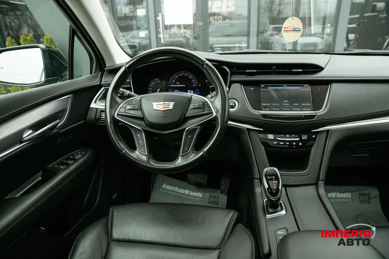 Cadillac XT5 - фото 16