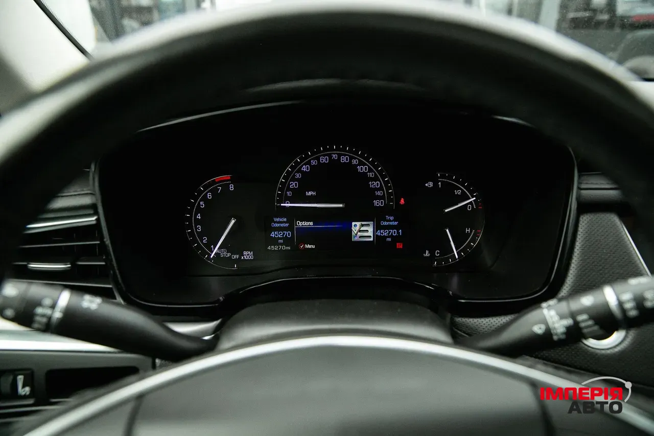 Cadillac XT5 - фото 17