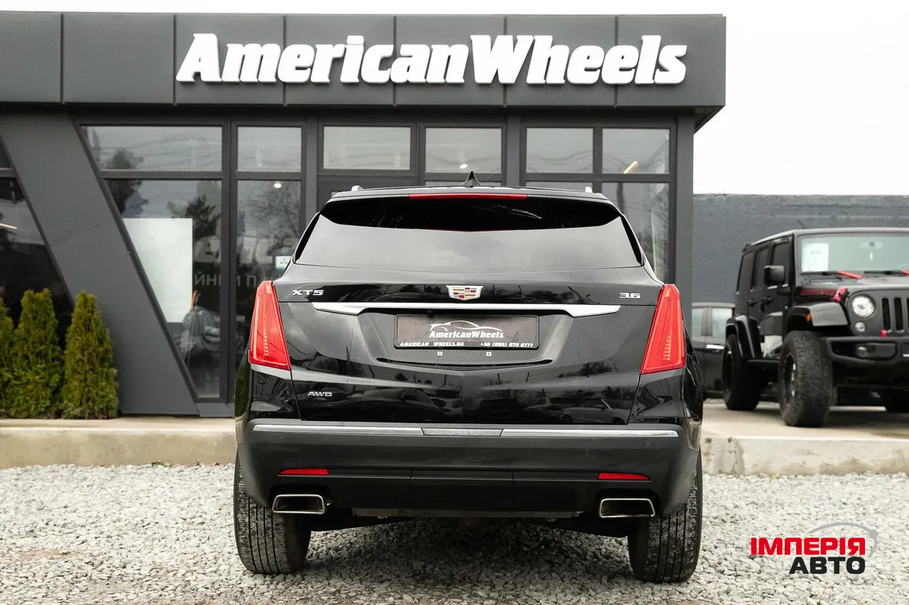 Cadillac XT5 - фото 6