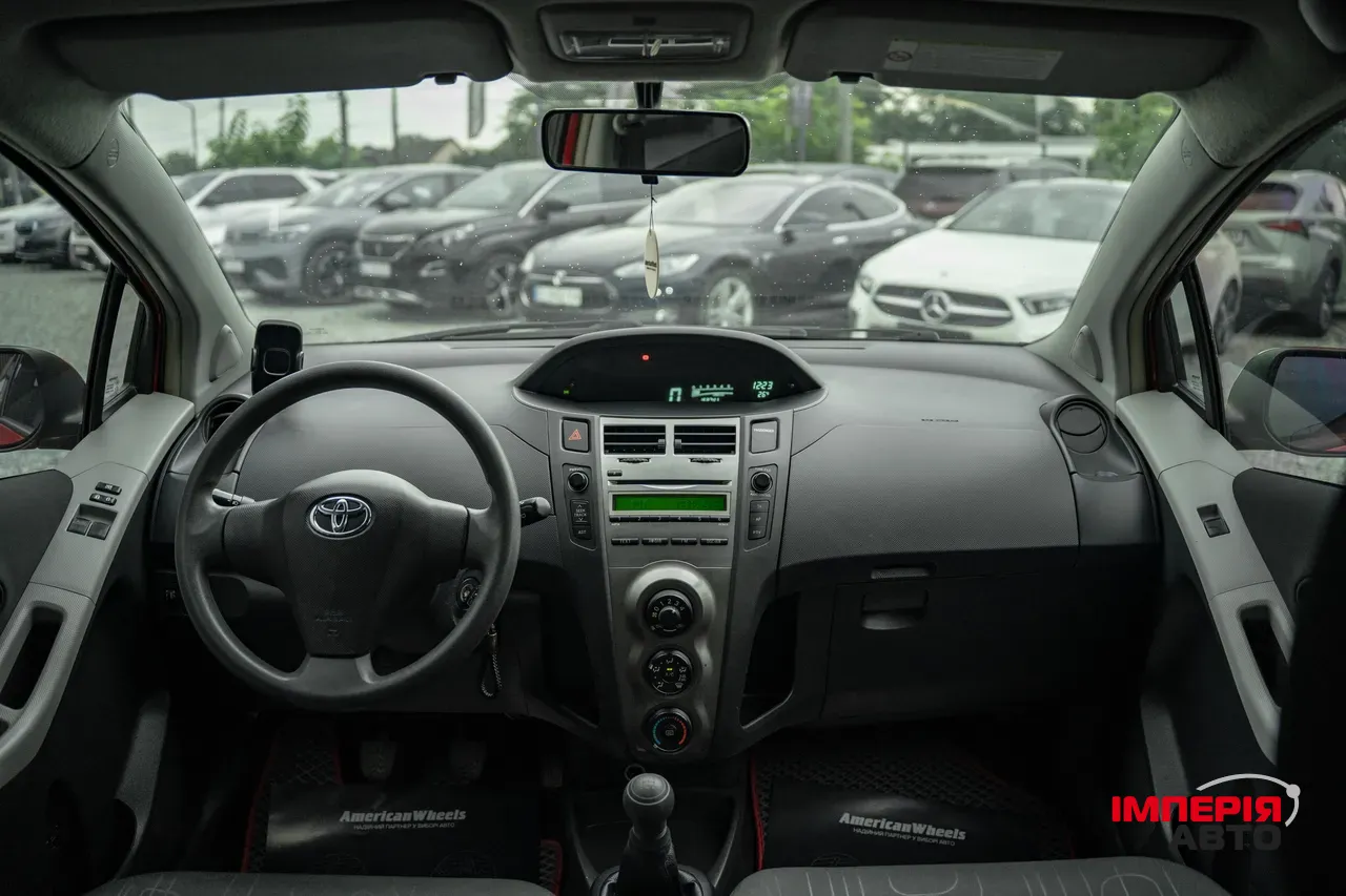 Toyota Yaris - фото 20