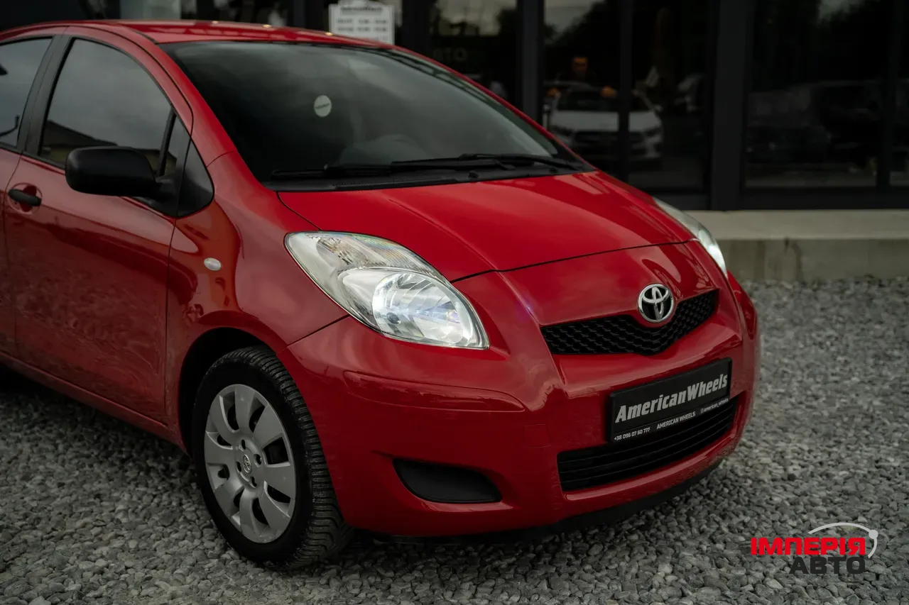 Toyota Yaris - фото 11