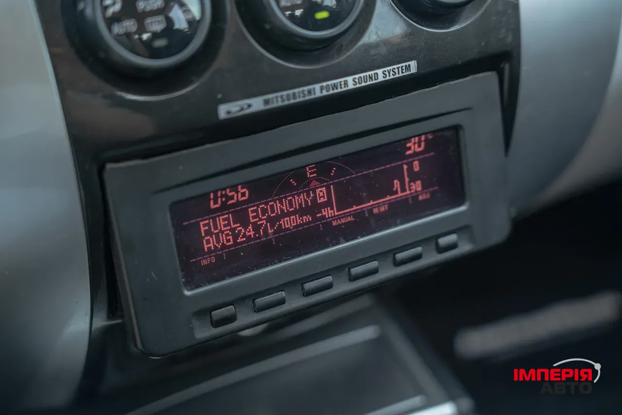 Mitsubishi Pajero Sport - фото 28