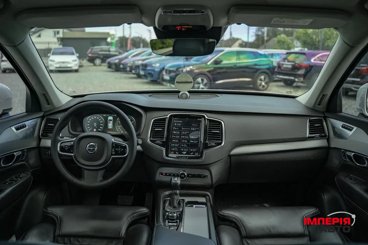 Volvo XC90 - фото 30
