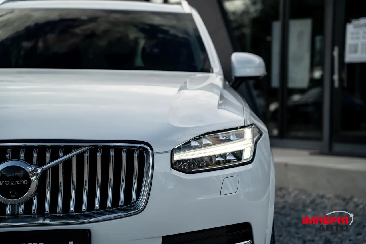 Volvo XC90 - фото 15