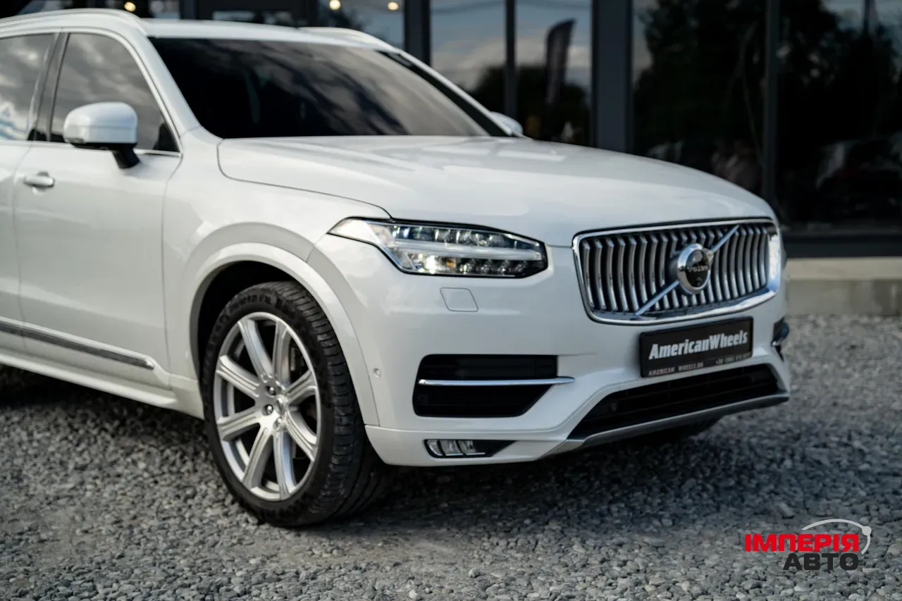 Volvo XC90 - фото 13