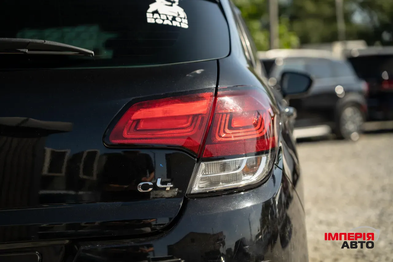 Citroen C4 - фото 7
