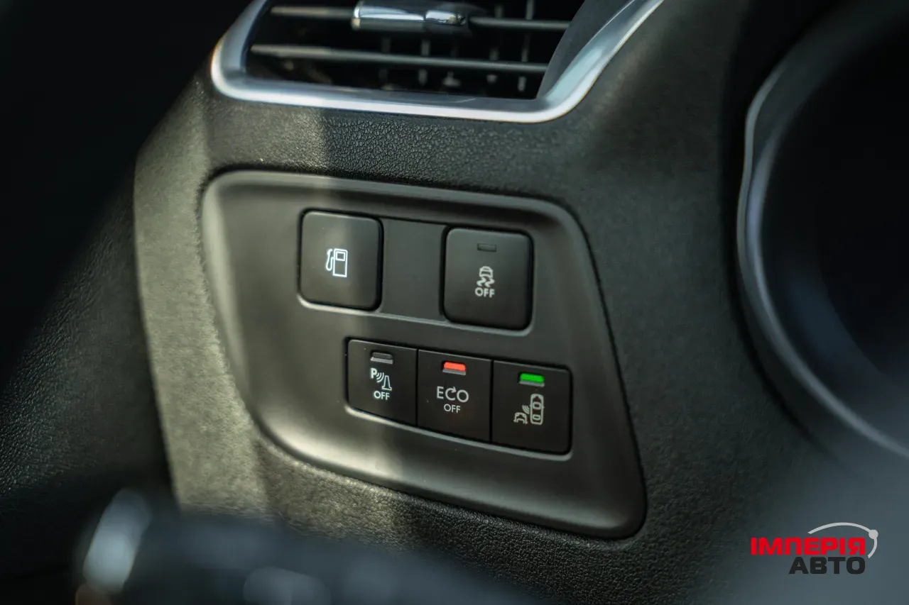 Citroen C4 - фото 15