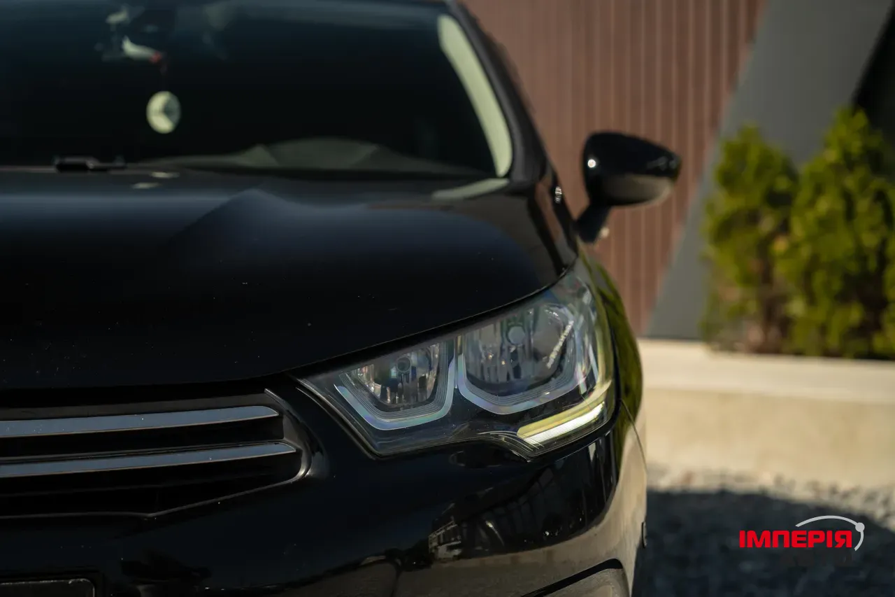 Citroen C4 - фото 9