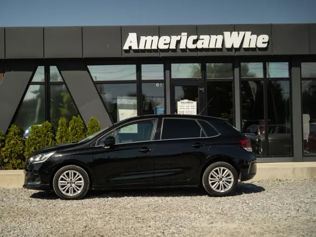 Citroen C4 - фото 4