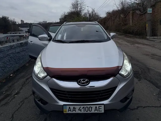 Hyundai ix35 - фото 2