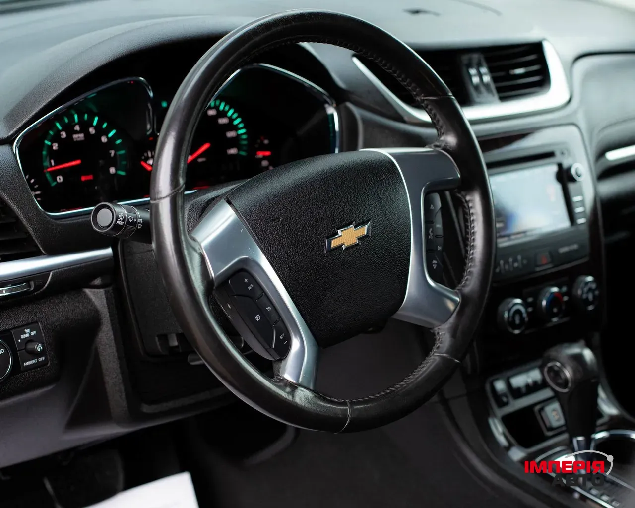 Chevrolet Traverse - фото 22