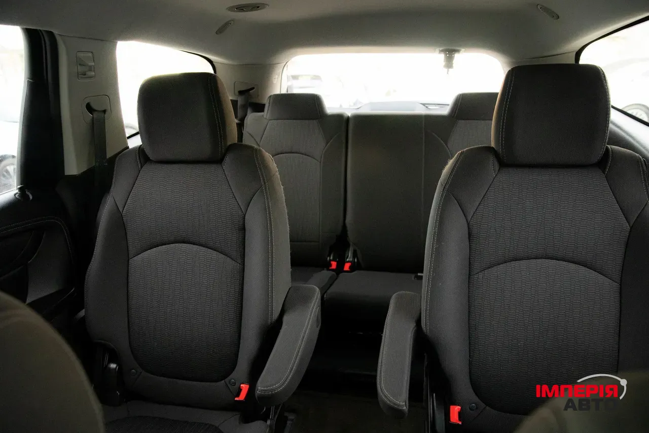 Chevrolet Traverse - фото 38