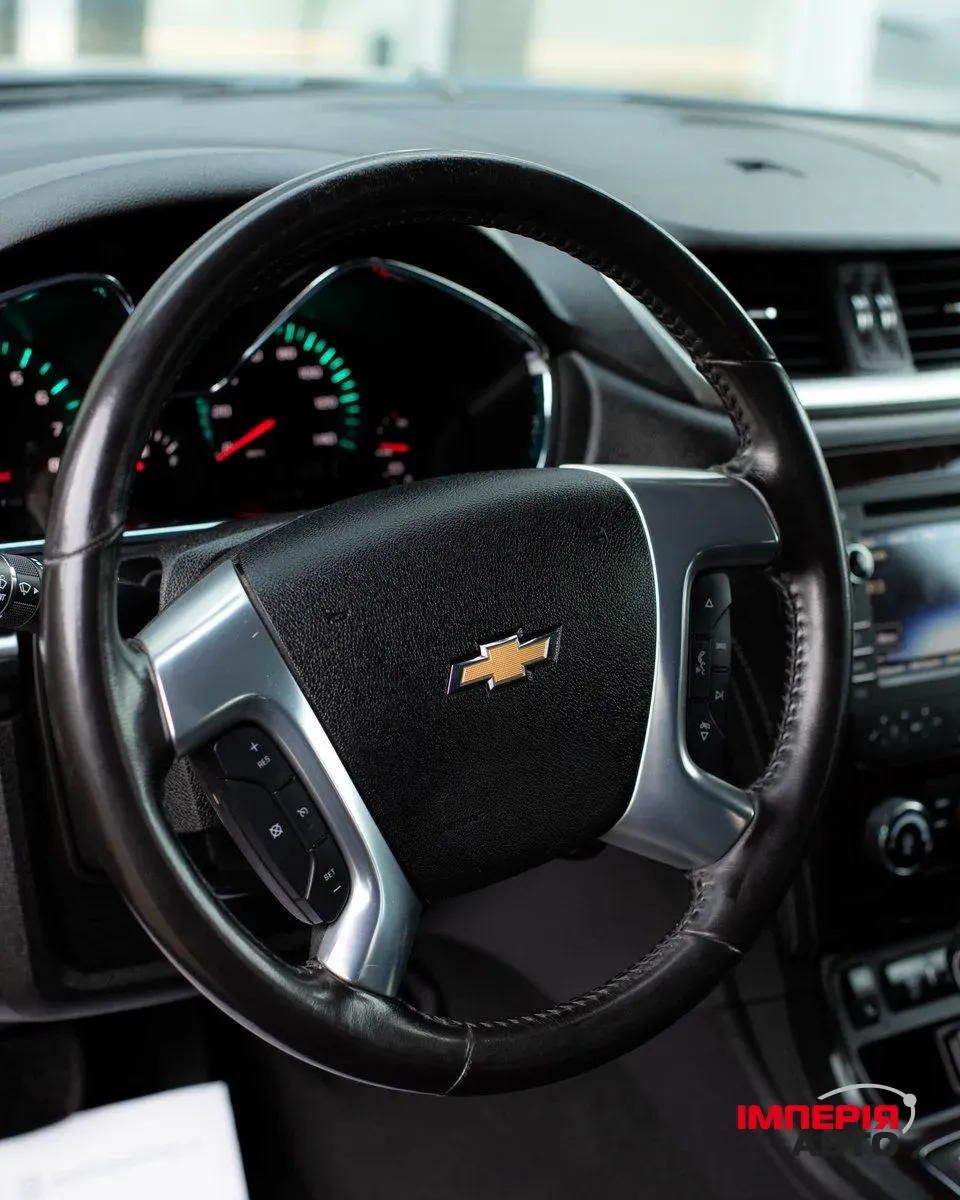 Chevrolet Traverse - фото 18