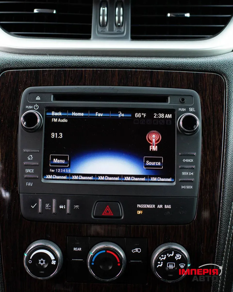 Chevrolet Traverse - фото 21