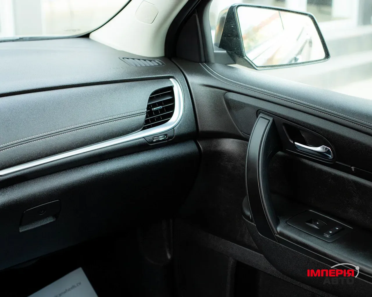 Chevrolet Traverse - фото 32