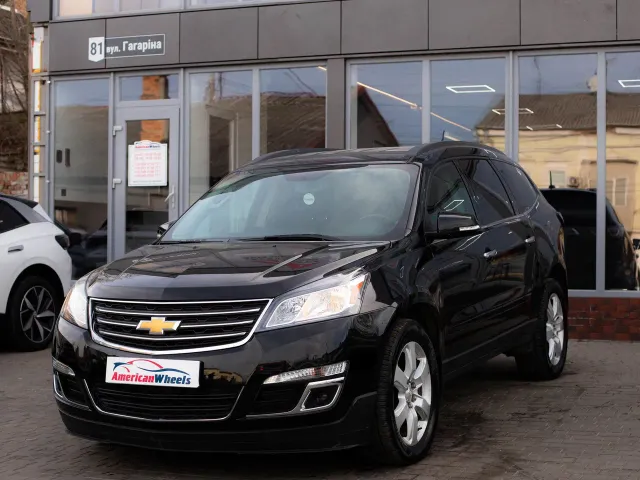 Chevrolet Traverse - фото 1