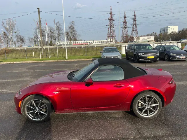 Mazda MX-5 - фото 4