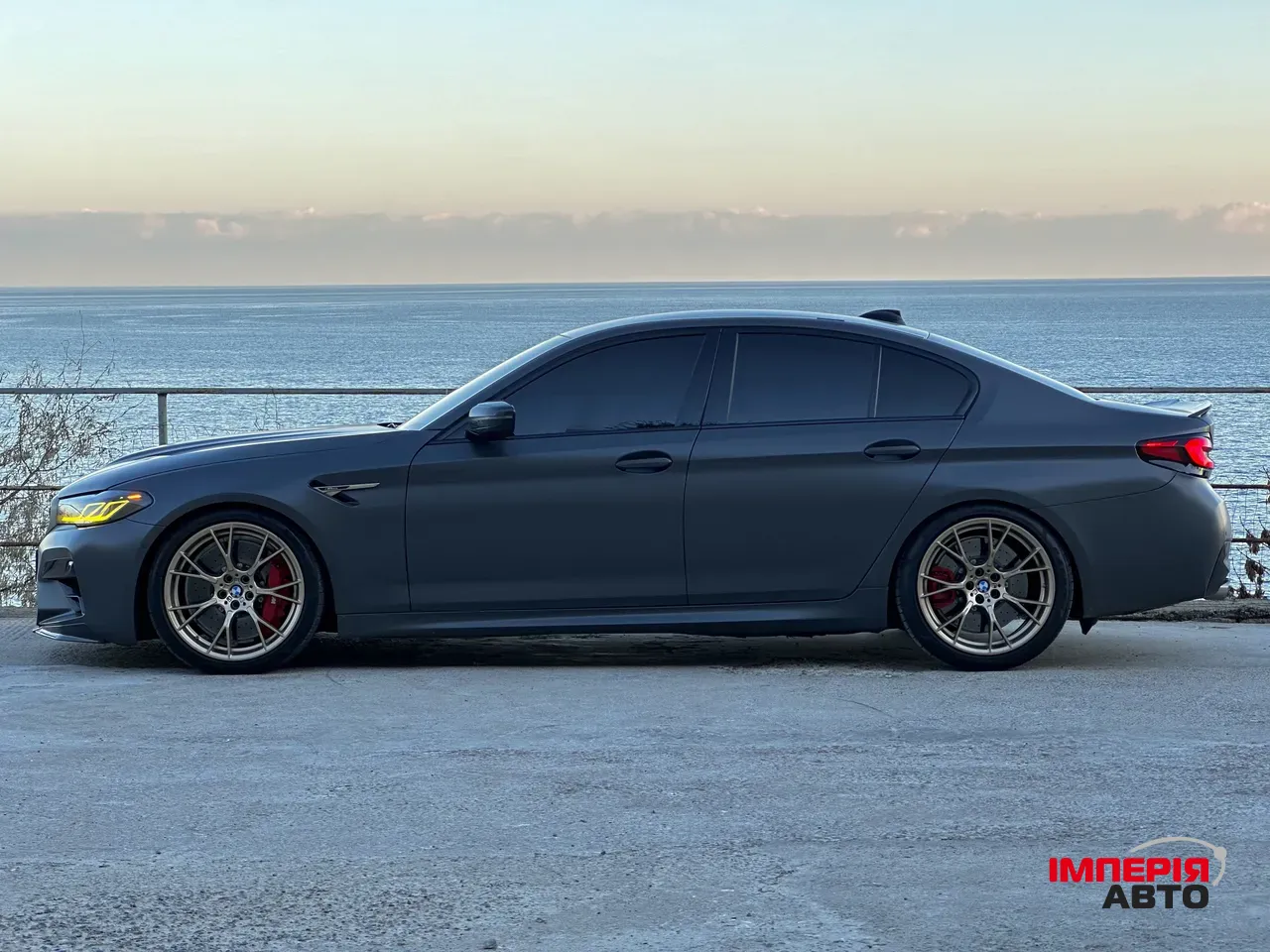 BMW M5 - фото 5