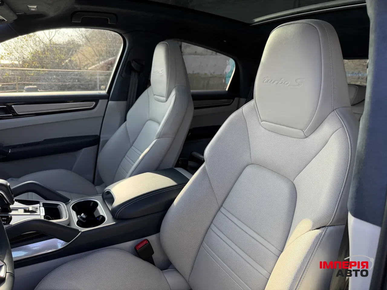 Porsche Cayenne - фото 18