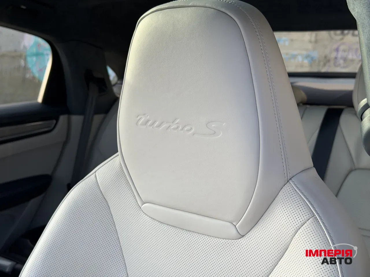 Porsche Cayenne - фото 19