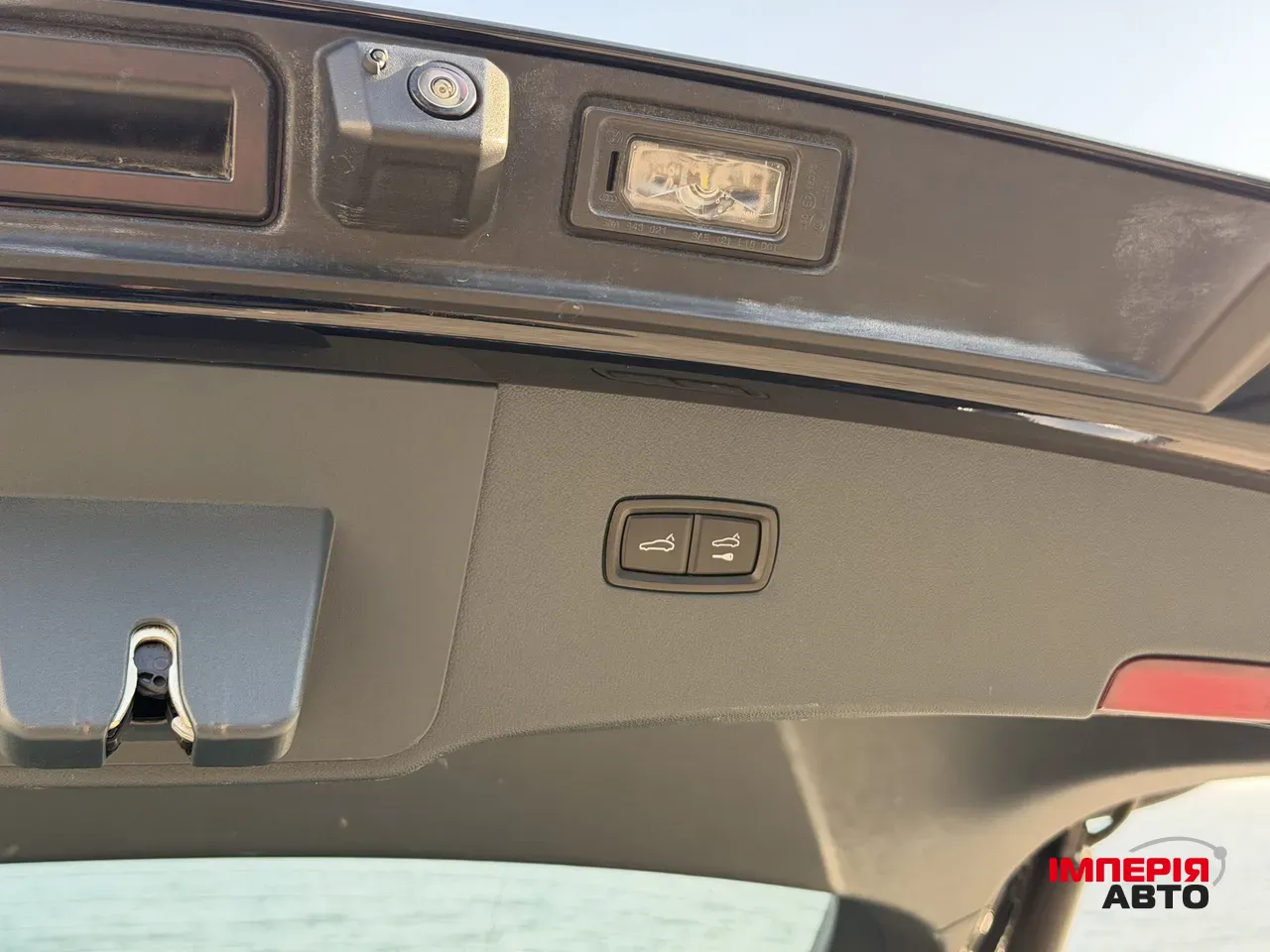 Porsche Cayenne - фото 15