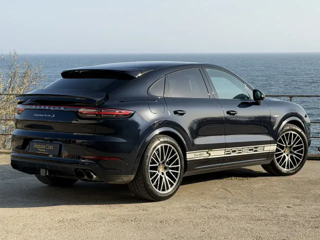 Porsche Cayenne - фото 4