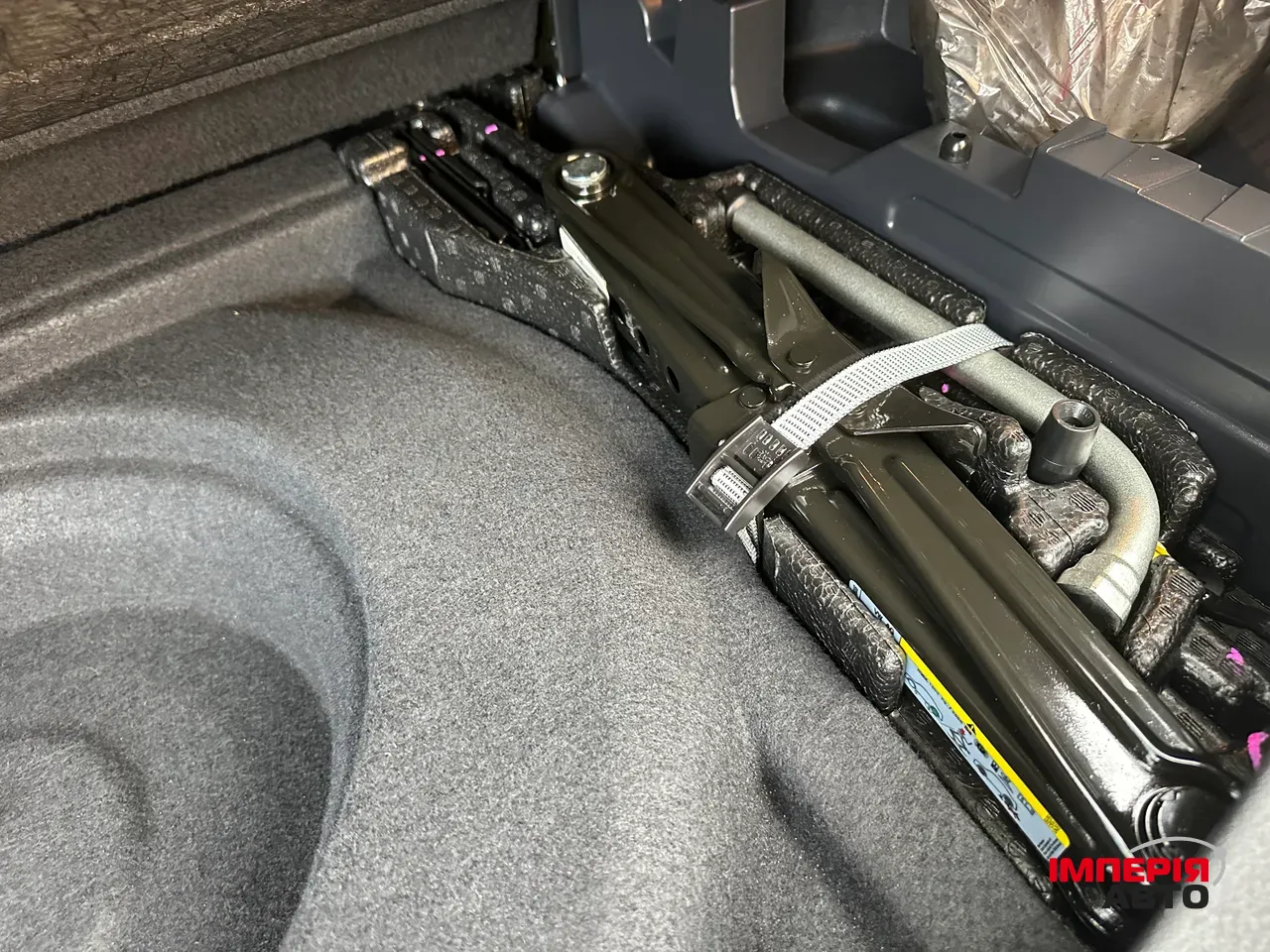 Volkswagen Atlas - фото 38