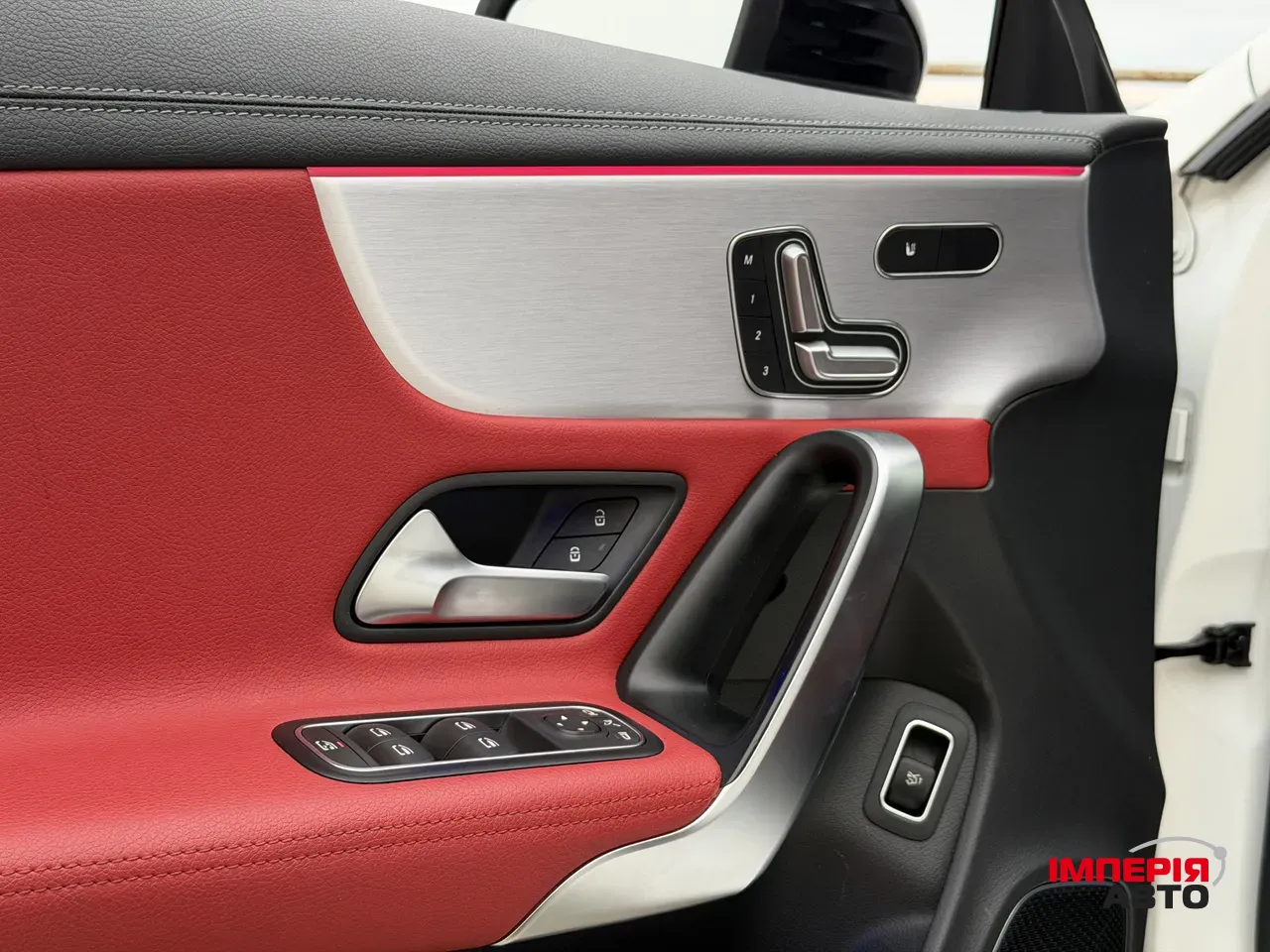 Mercedes-Benz CLA AMG - фото 19