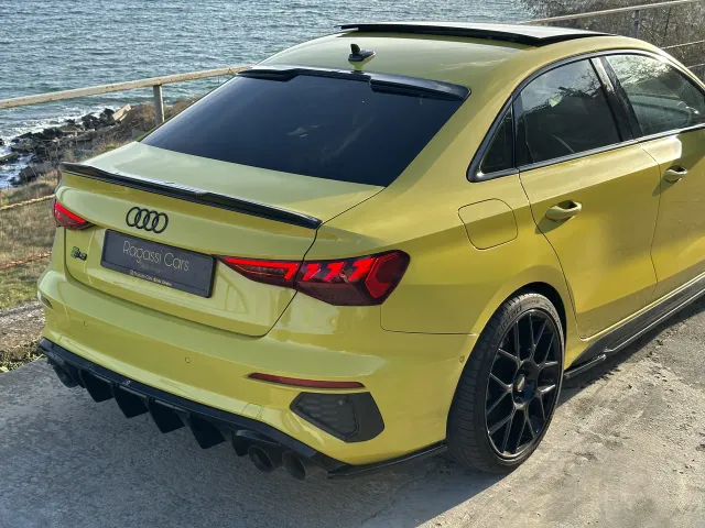 Audi S3 - фото 5