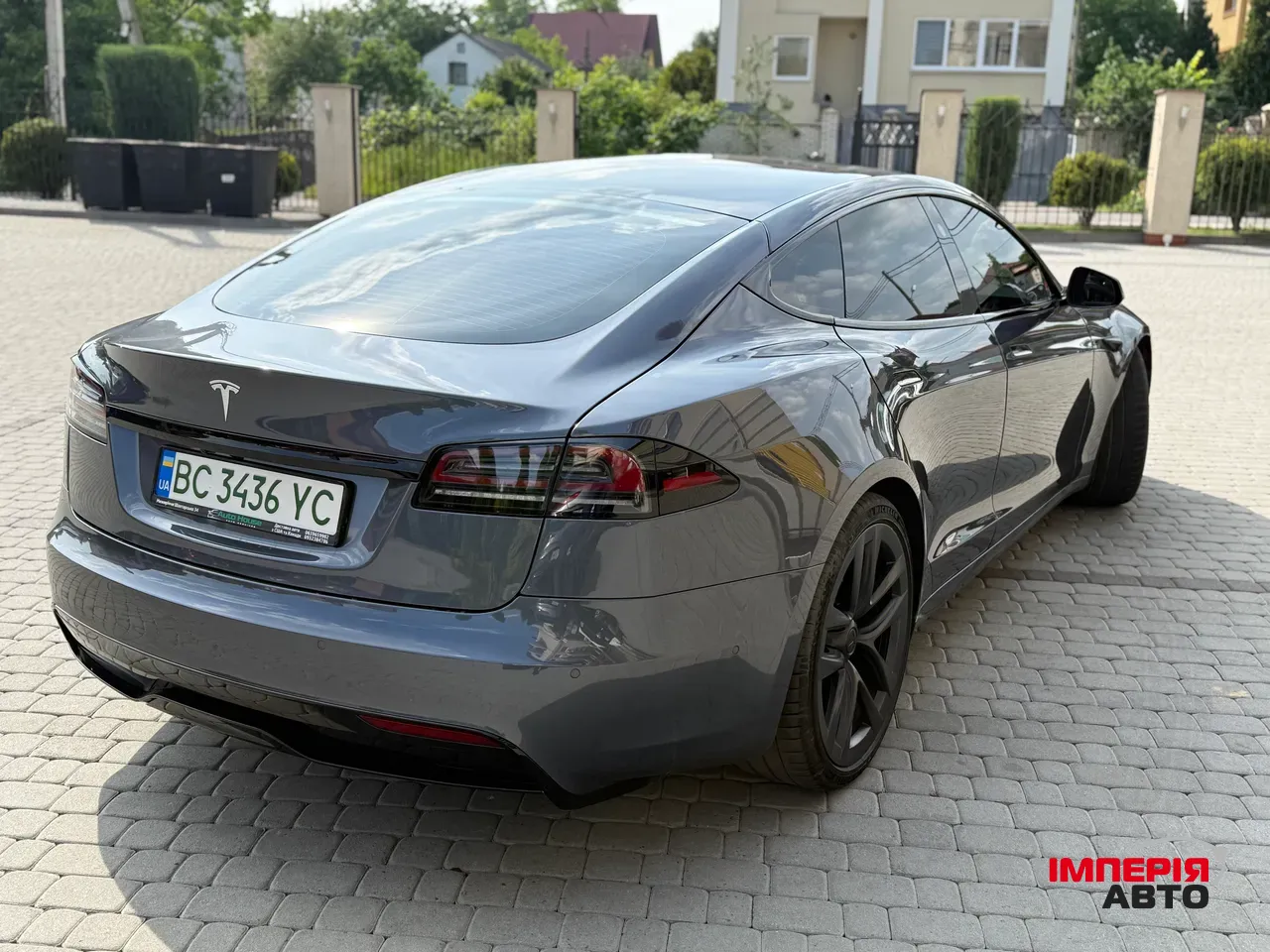 Tesla Model S - фото 9