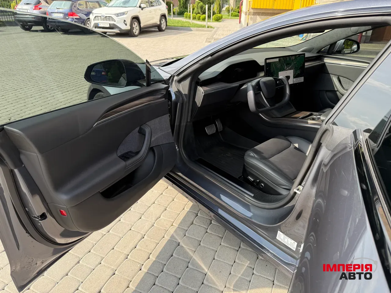 Tesla Model S - фото 18