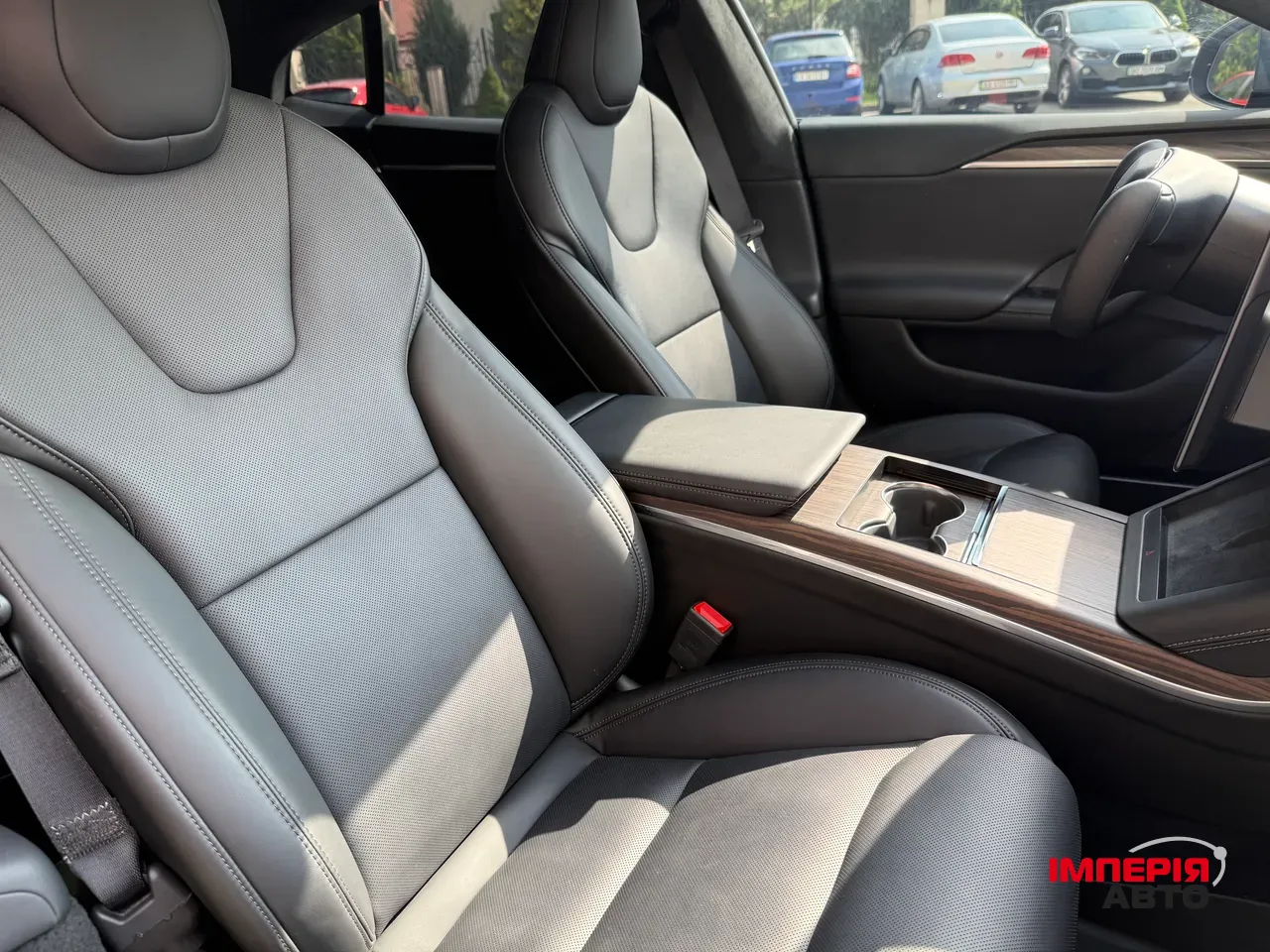 Tesla Model S - фото 14